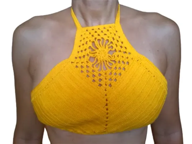 NOVO = cropped crochê P amarelo