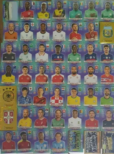 Lote 49 Figurinhas Copa Do Mundo Qatar 2022 - Sem Repetição