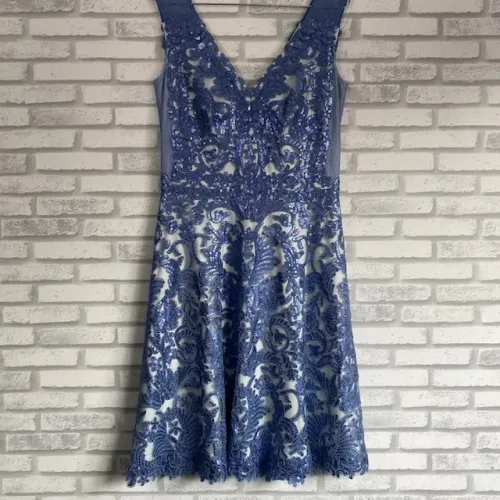 Vestido de Festa Tadashi Shoji Azul Rendado Com Brilho Lantejoula Tamanho 42
