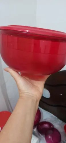 Tigela de policarbonato da Tupperware 