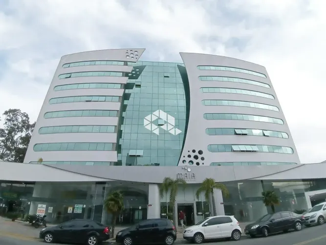 Sala comercial aérea à venda no bairro Sanvitto, Caxias do Sul