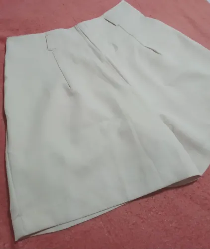 Short Alfaiataria casual/ aceito ofertas 
