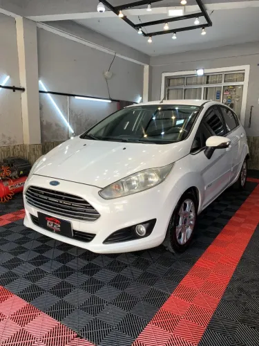 Ford Fiesta 1.5 16V Flex Mec. 5P 2014