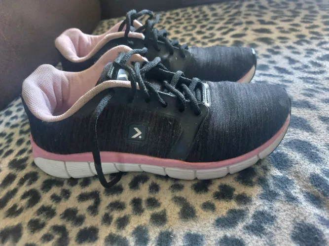 Tênis Oxer n° 36 Feminino Usado