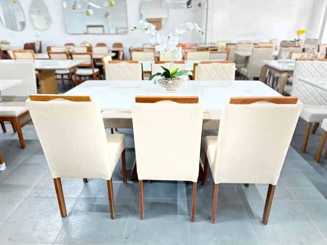 Mesa de Jantar Elegante com Cadeira Madeira