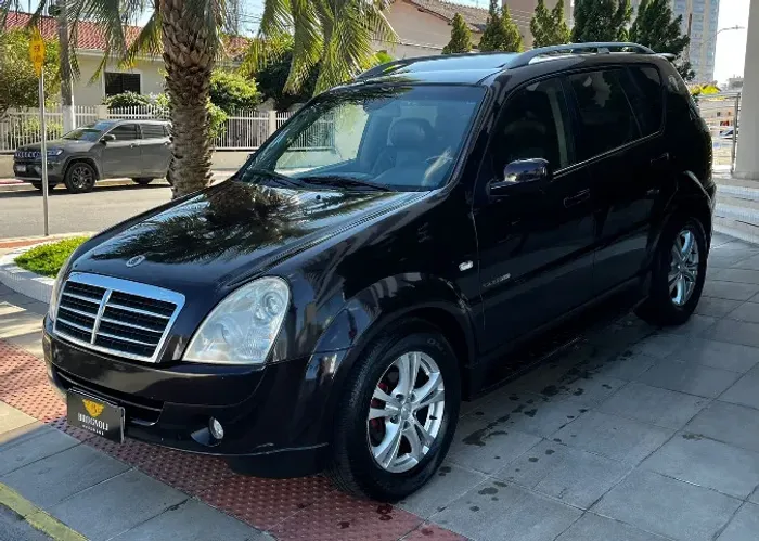 Ssangyong Rexton 2.7 Turbo Diesel (7 Lugares)