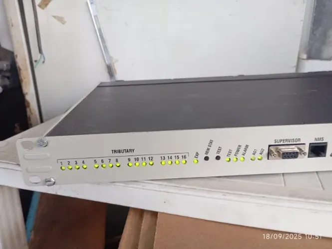 switch tributary DT16e1-P/hs