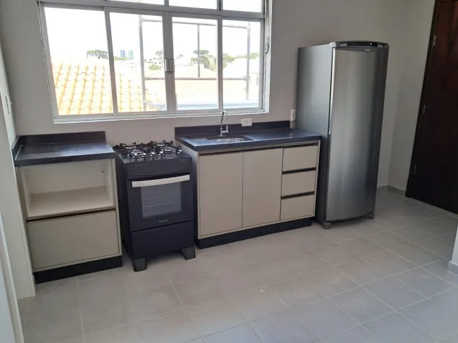 Imóvel para aluguel com 20 metros quadrados com 1 quarto em Bom Retiro - Curitiba - Paraná