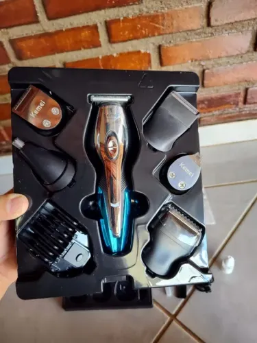 Maquina Cortador De Cabelo Barba Kemei 11 In 1 Profissional