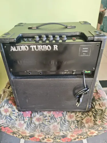 Cubo Áudio Turbo TR200