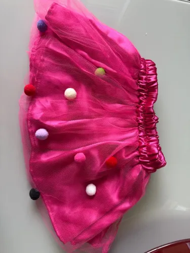 Saia tutu rosa com pompons coloridos TAM 3