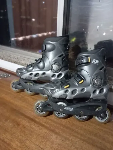 Patins traxart cinza, tamanho 6 (desgaste no freio)
