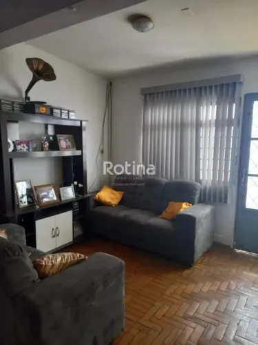 Casa à venda, 3 quartos, Centro - Uberlândia/MG - Rotina Imobiliária