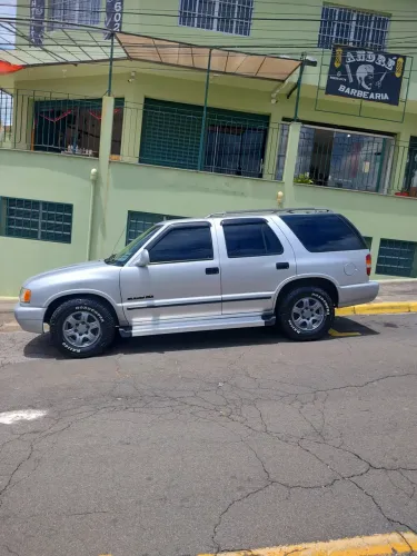 Chevrolet  Blazer DLX 4.3 V6 1996