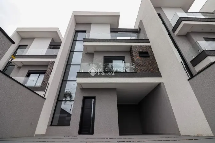 Triplex no Residencial Flor de Lis - 3 Suítes no Centro de Pinhais