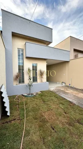 CASA NO RESIDENCIAL Grande Retiro- GOIÂNIA