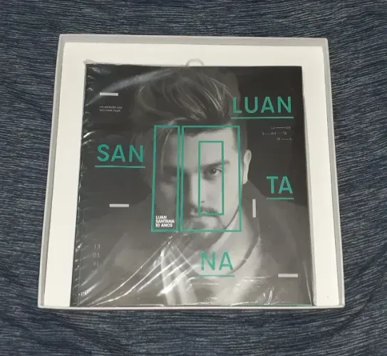 Livro - Luan Santana 10 Anos!!!