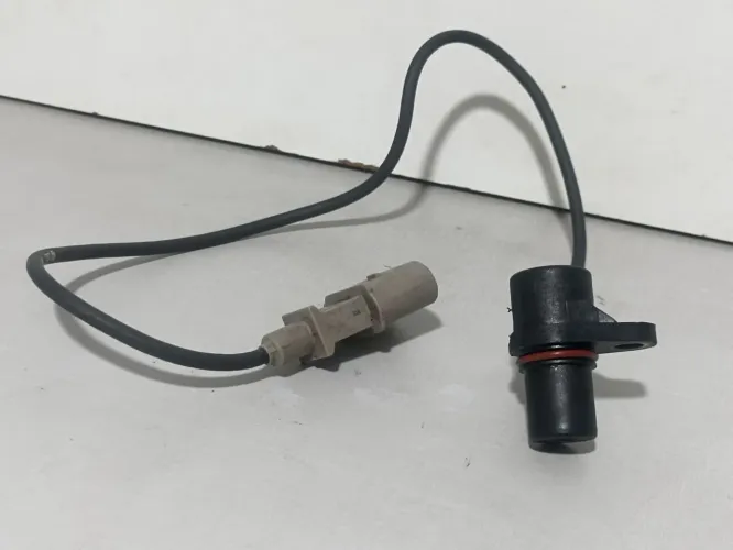 Sensor de Rotação Audi A3 A4 VW Golf Bora 1998 99 00 01 02 03 04 05 06 REF 06A906434C Orig