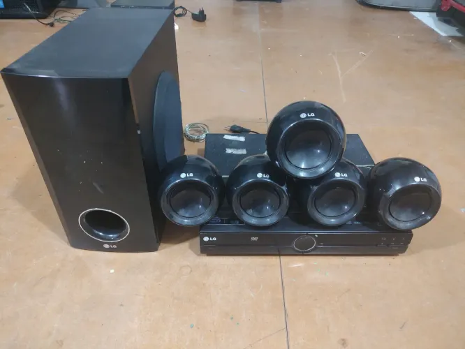 Home theater LG ht304sl com defeito 