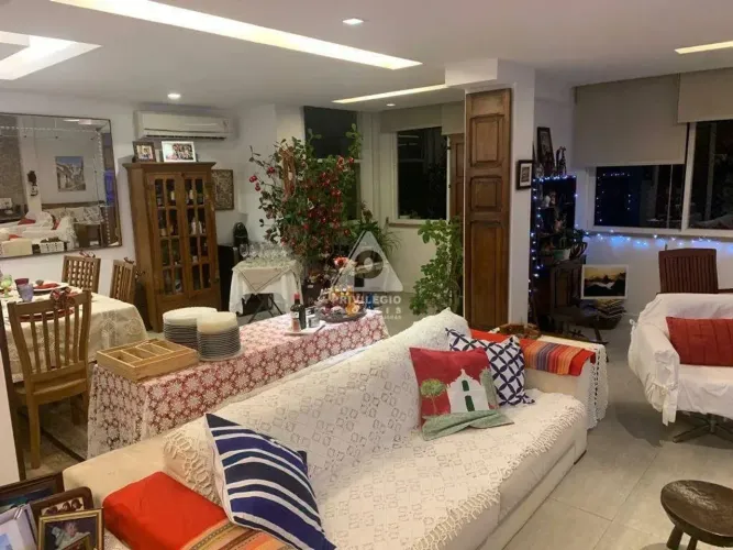 Apartamento à venda, 4 quartos, 1 suíte, 1 vaga, Copacabana - RIO DE JANEIRO/RJ