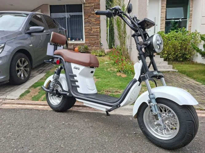 ? VENDO SCOOTER ELÉTRICA - MOTO CHEFE X12 ?