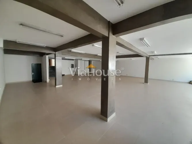 Prédio comercial para locação de 554 m² em 2 pavimentos, recepção, escritórios, arquivo, n