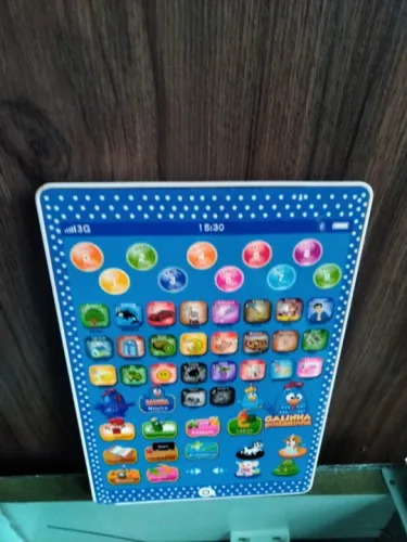 Tablet infantil idioma português e espanhol
