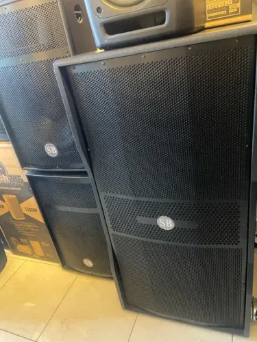 Subwoofer Duplo Ativo 18? 1600w SB