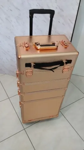 Maleta para maquiadora ou manicure