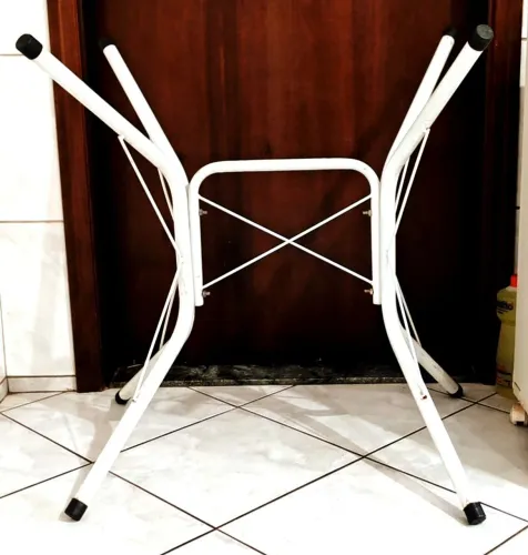 Base tubular de metal para mesa de canto/centro