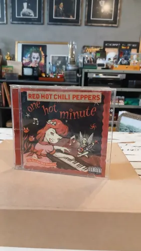 CD Red Hot Chili Peppers álbum One Hot Minute de 1995