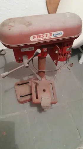 Furadeira de Bancada Somar FBS13 13mm 110V Industrial Antiga Vermleha