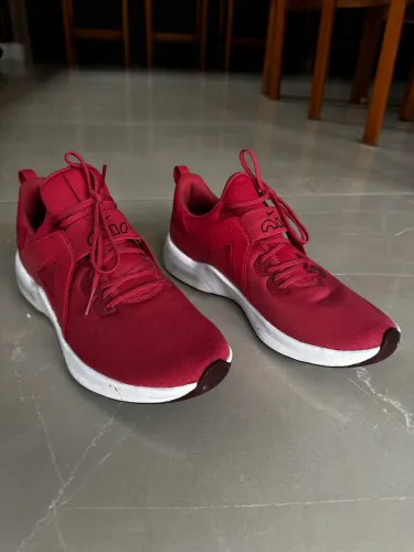 Tênis Nike feminino - usado 5x