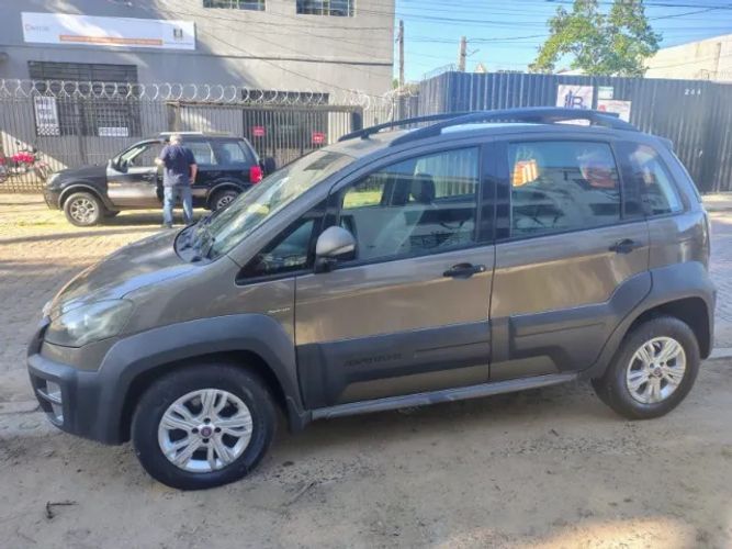 Imagem de Fiat Idea Adv./ Adv.lock.dualogic 1.8 Flex 5P 2013