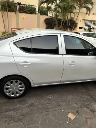Nissan Versa 1.0 12V Flexstart 4P Mec. 2017