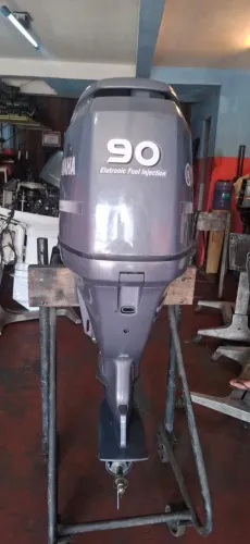 Motor 90hp Yamaha 4 tempos
