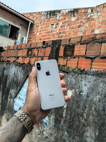 iPhone X 64 Gb pegando somente chip Wi-Fi ? Face ID ? preço a negociar