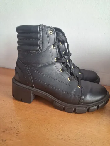 Bota moleca 37