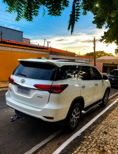 Toyota Hilux SW4 SRX 4X4 2.8 TDI 16V Dies. Aut. 2018