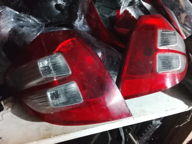 Lanterna de honda fit 2012