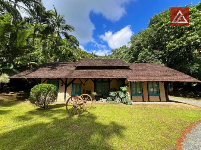 Chácara com 3 chalés à venda, 1980 m² por R$ 1.590.000 - Bom Retiro - Blumenau/SC