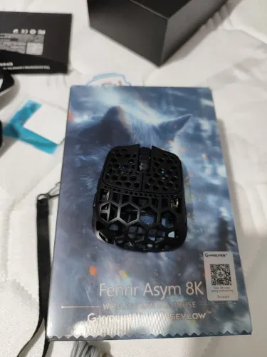 Mouse Fenrir Asym 8K GWolves
