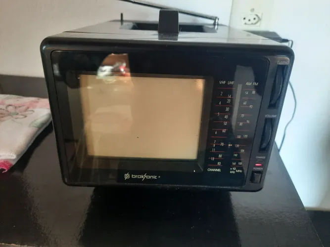 Tv funciona muito bem