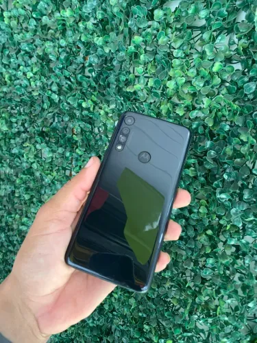 Moto g 8 play