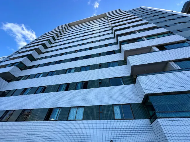 Imóvel para venda possui 105 m com 3 quartos, 1 suíte , 2 vagas Casa Forte - Recife - PE