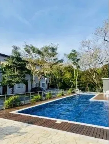 Casa à Venda na praia de Paúba em condomínio fechado