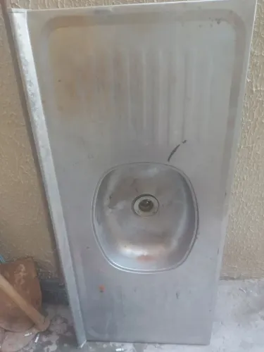 Vende-se pia