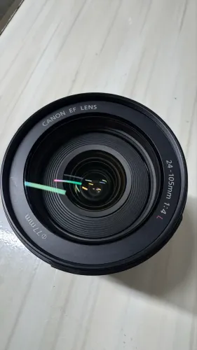 Lente Canon 24 - 105 mm