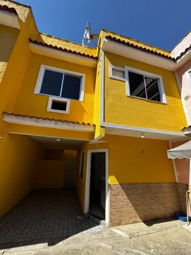 Casas 2 Quartos para Venda em Nilópolis, Cabuis, 2 dormitórios, 2 banheiros, 1 vaga