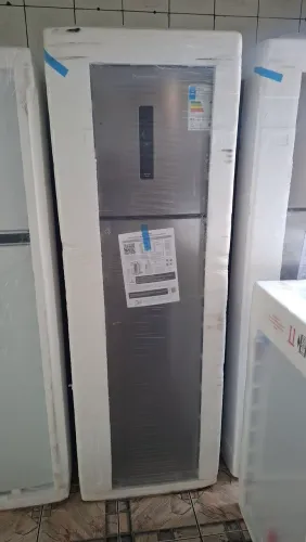 Geladeira Panasonic 220V (Lacrada)